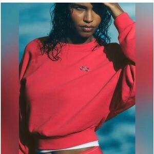 Alo Yoga Cropped Accolade Crewneck Sweatshirt, Candy Red